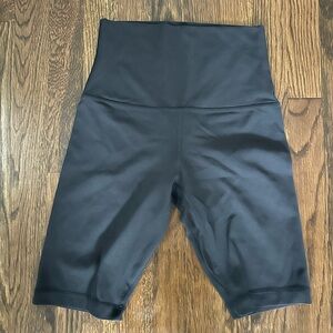 lululemon Align Super-High-Rise Short 10"